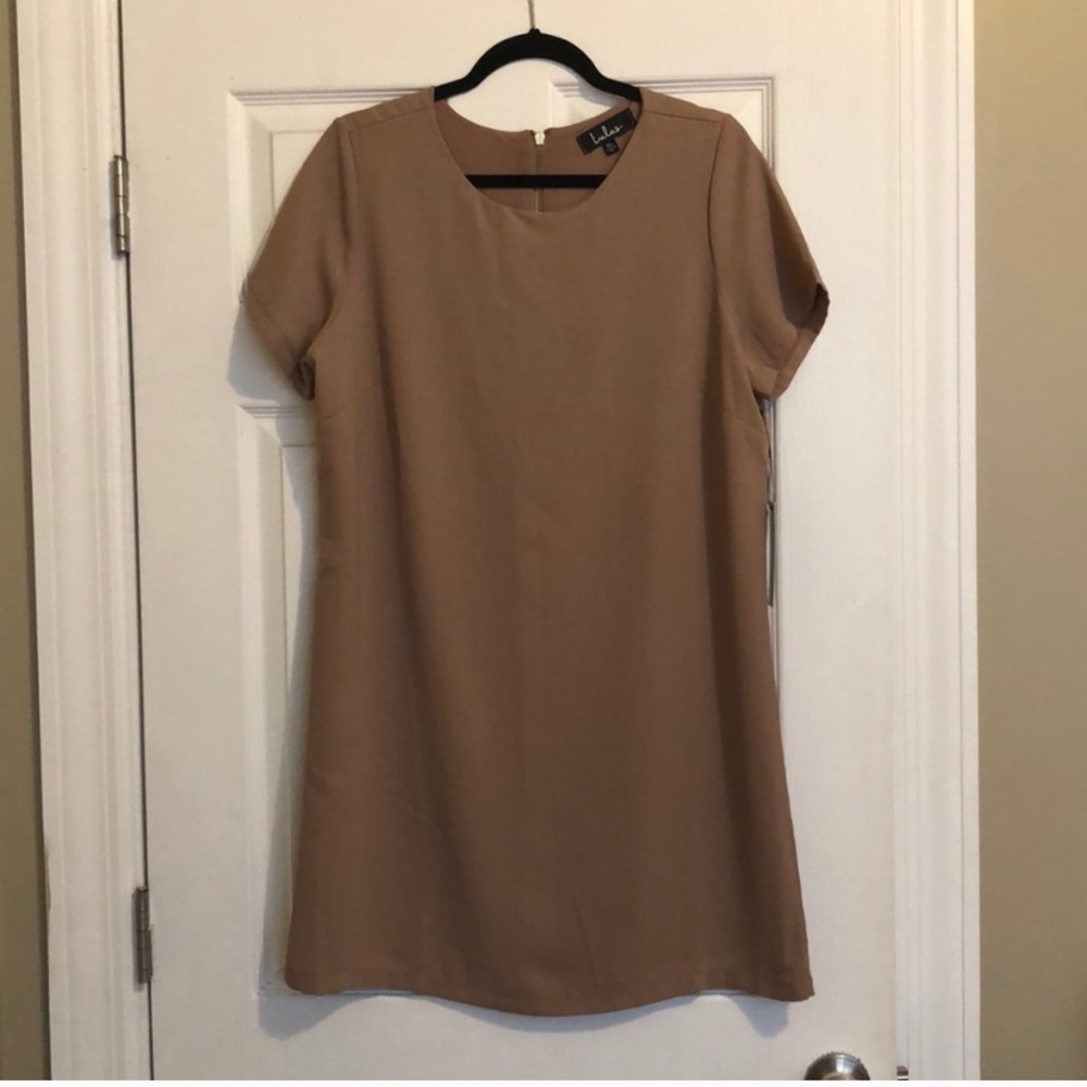 Lulu’s Short Sleeve Mini Dress